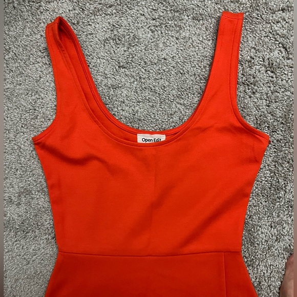 Nordstrom Open Edit Side Slit Midi
Dress Size XS - Picture 4 of 5